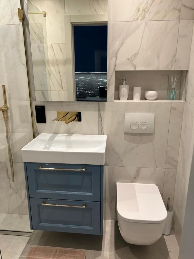 Lazurowy Apartament Leba Bagian luar foto